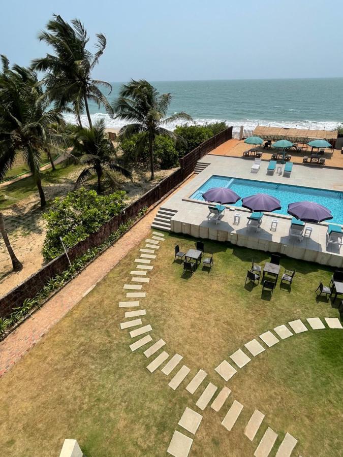 Hotel Kay'S By The Sea Ajgaon Esterno foto